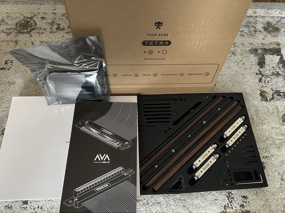 Thor Zone Tetra S Moonstone 9L SFF PC case (All extras)