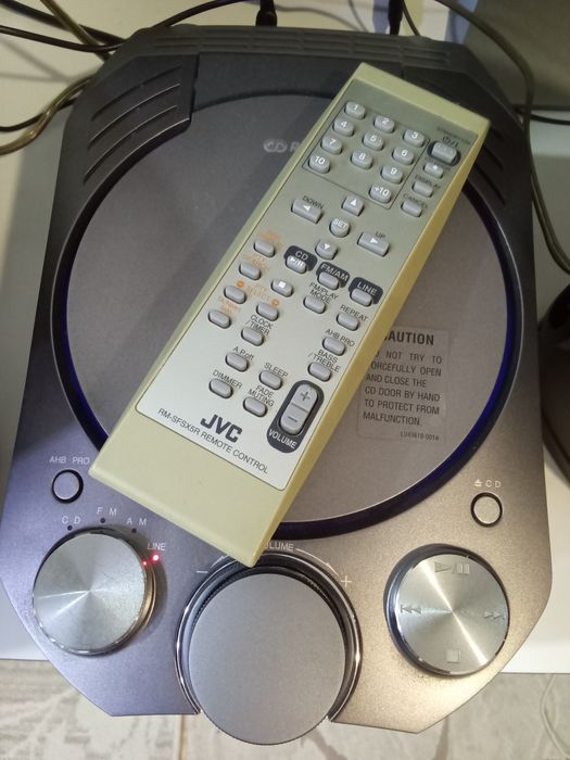 Колонки с усилителем JVC