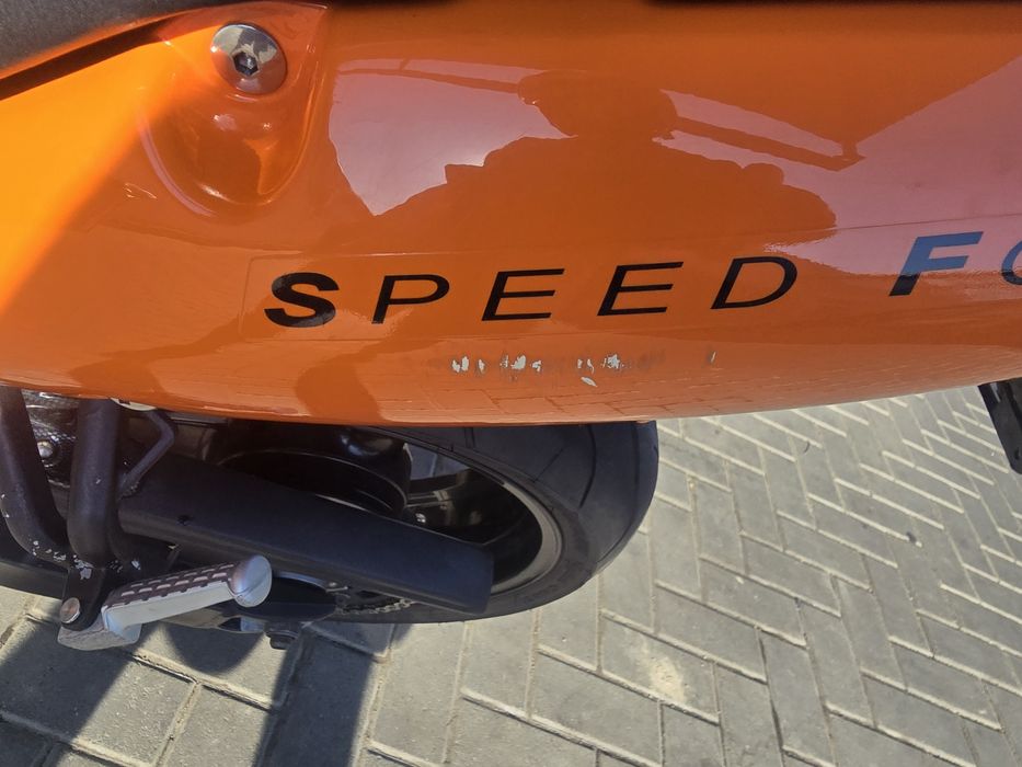 Triumph Speed Four pentru Cat A2 25kw :)