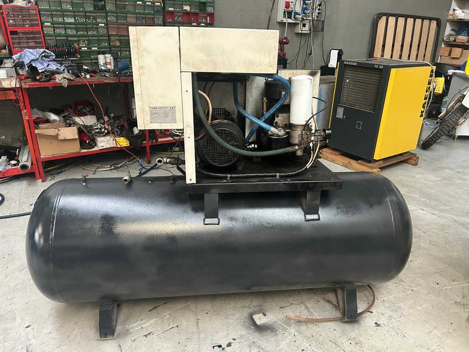 Compresor de aer FIAC TKS 5  cu rezervor de 500lt si uscator de aer