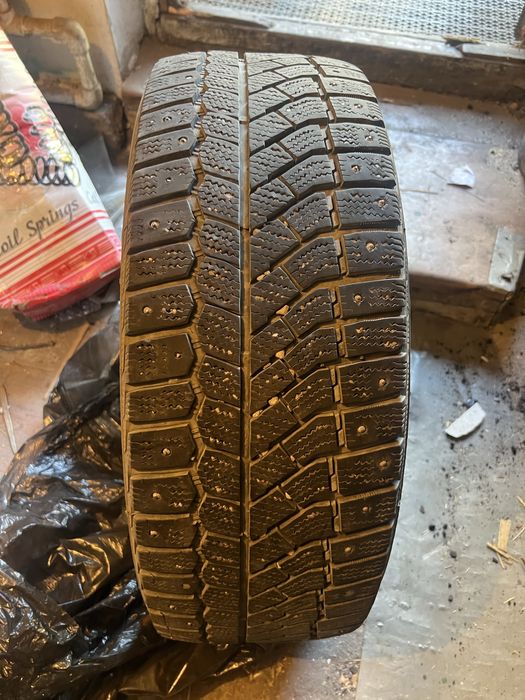 Шины  на автомобиль