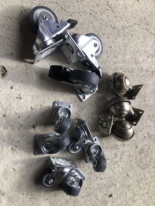 Suport ghiveci metalic si roti metalice 12 buc