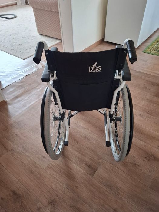 Детская инвалидная коляска