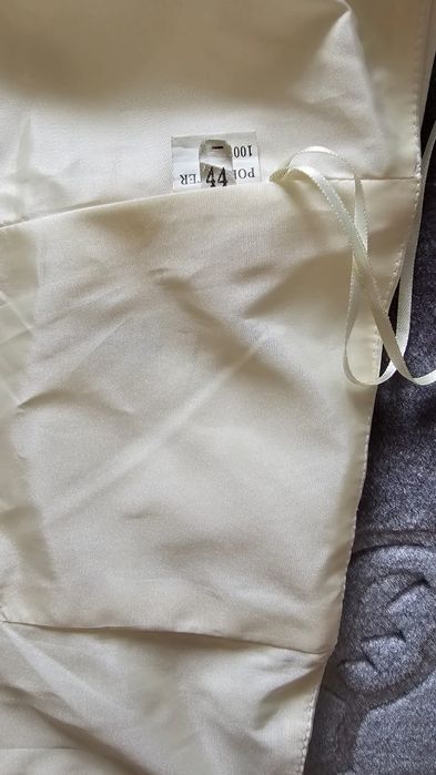 Vand rochie mireasa