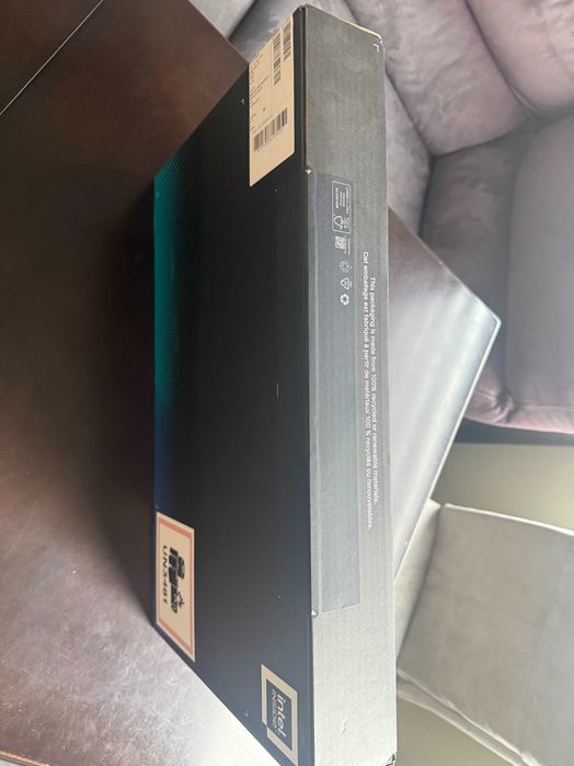 НОВ Alienware 16 Aurora Gaming Laptop Intel Core 7 240H RTX 5060