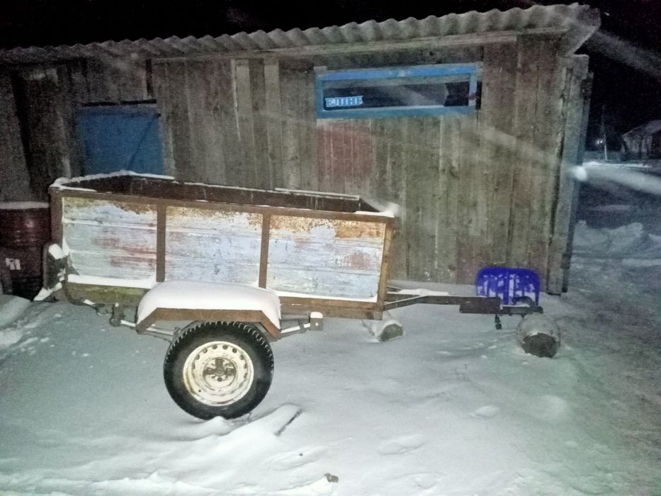 Продам машину с прицепом