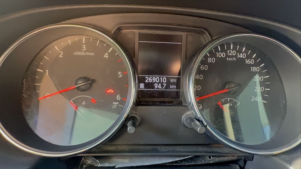 nissan qashqai 2011