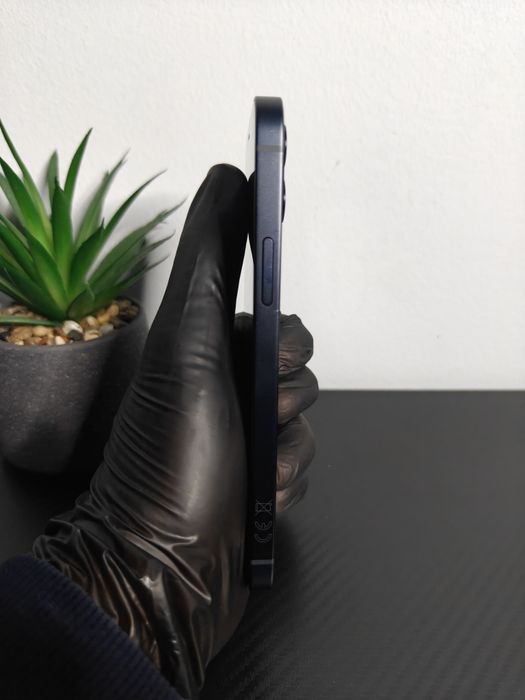 iPhone 12, 64GB Black • Condiție Excelentă! • Perfect Funcțional!