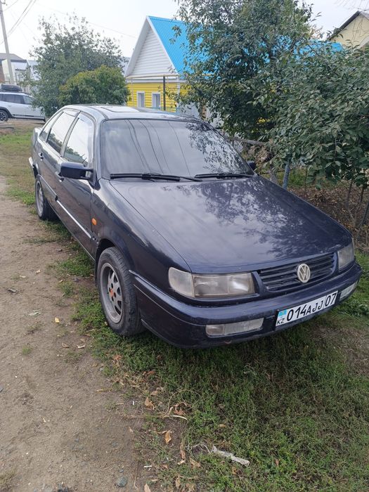 VW PASSAT.2.0 на бодром ходу.