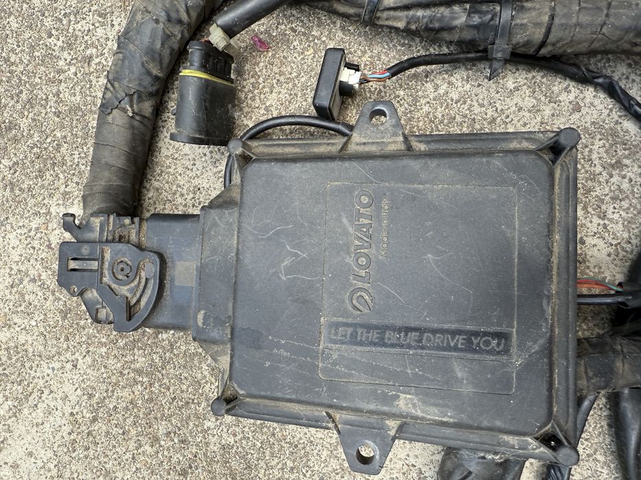 Vand Instalatie GPL completa fara butelie compatibilă Dacia Logan Opel Vectra VAG Golf Polo Passat BMW E36 E46 si altele 4 pistoane