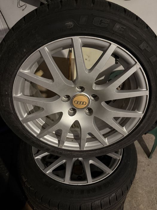 Jante aliaj Audi + Anvelope Iarna Noi Minerva Ice 235-45-17