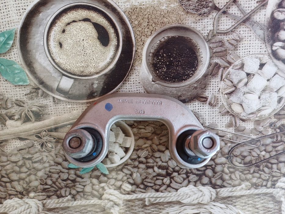 Vând brațe suspensie Audi,Skoda,Seat,Volkswagen