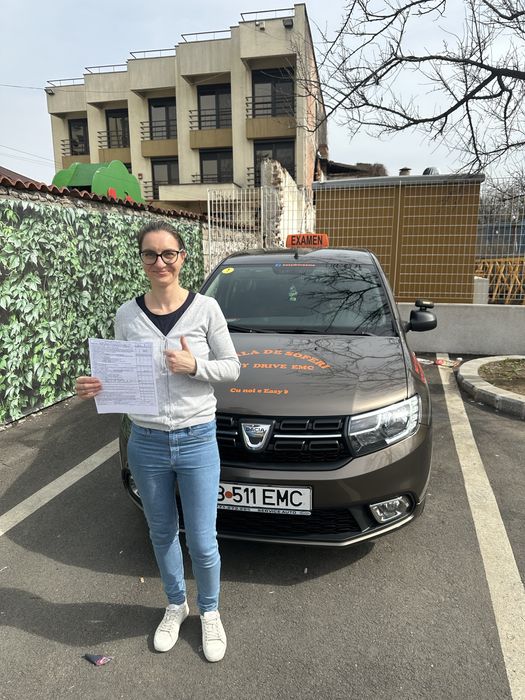 Scoala  de soferi 2600 LEI