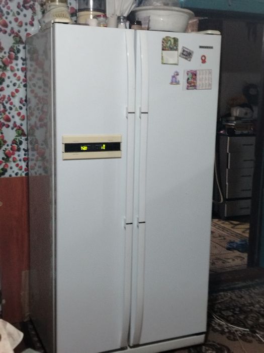 Продам холодильник самсунг