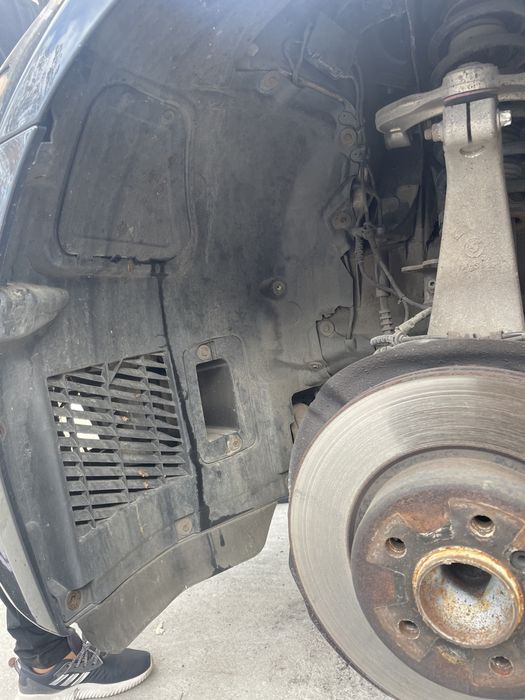 Carenaj roata stanga / dreapta fata complet BMW f10 f11