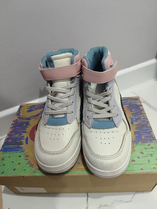 Весенняя обувь для девочки