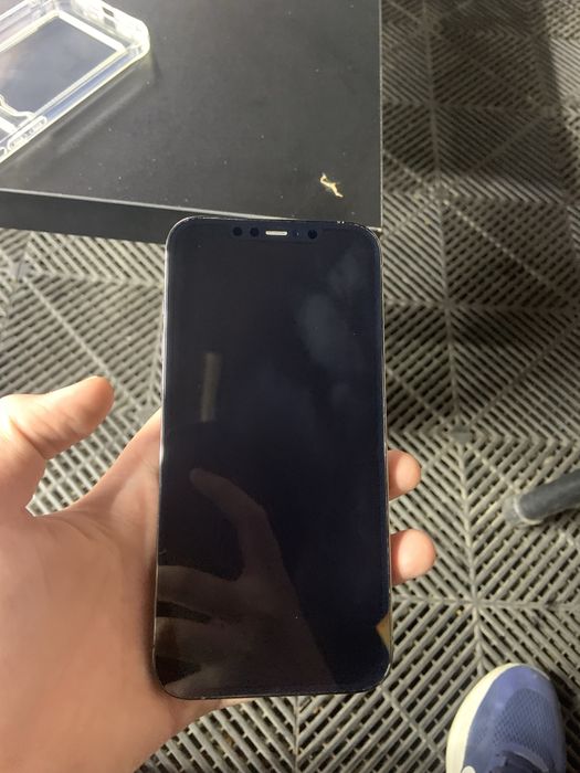 Продам айфон 12 pro max