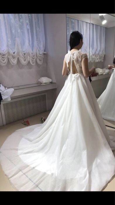 Продам свадебное платье