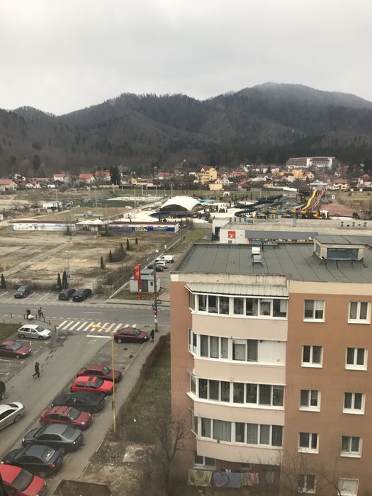 De închiriat apatrament cu 2 camere