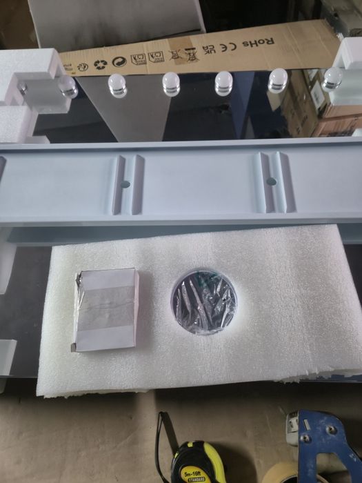 Голям Размер! Bluetooth Професионално/ Гримьорско огледало с  USB порт