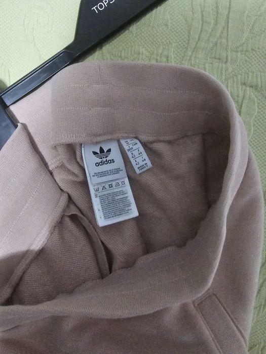 Pantalon Adidas roz pudra, masura L