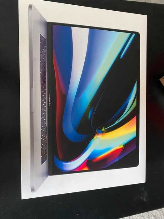 Vând cutie originală MacBook Pro 16” (A2141)