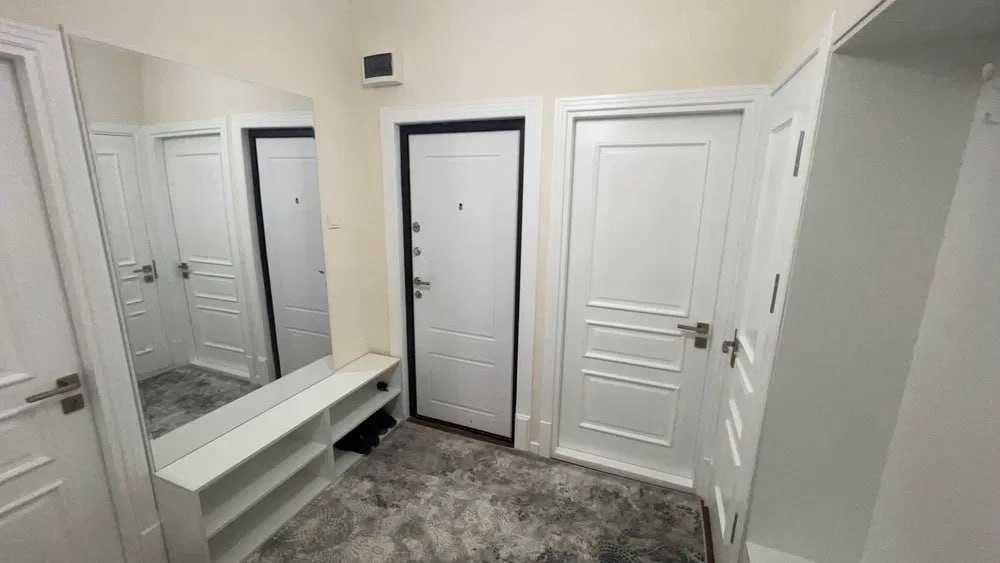 Срочно сдам 3- комнаты   5/14 Алмазарский   ЖК Сагбон Резденс