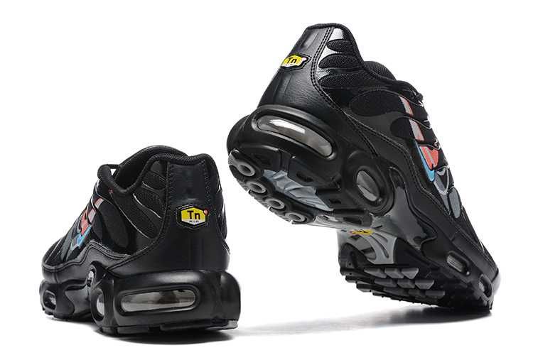 Оригинални маратонки Nike Air Max Plus TN размери 43