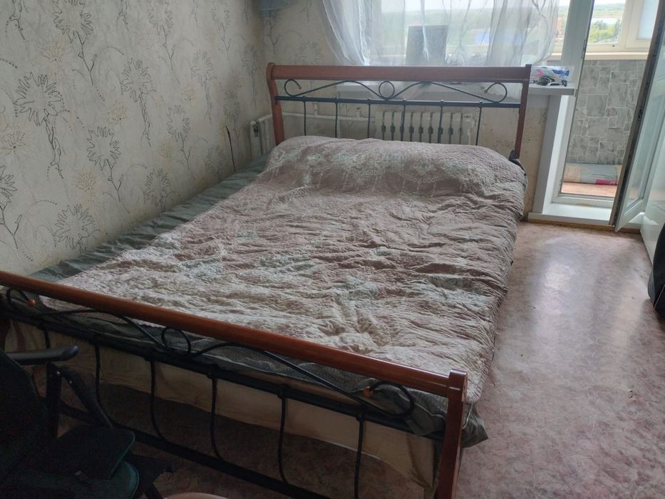 Кровать двуспальная Малайзия