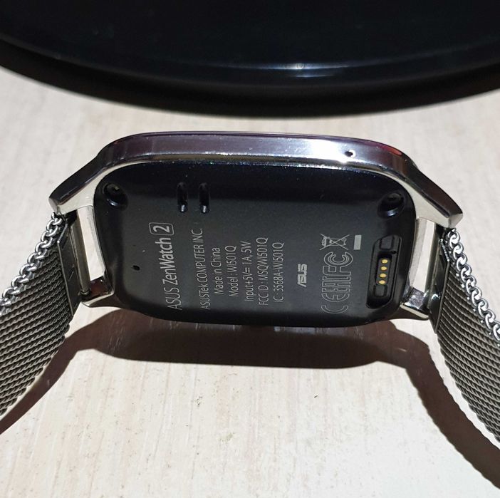 Умные часы Asus ZenWatch 2