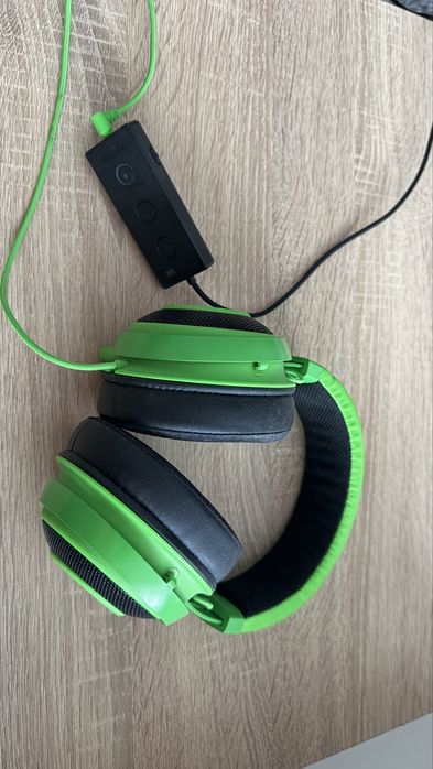 Casti Razer gaming cu microfon