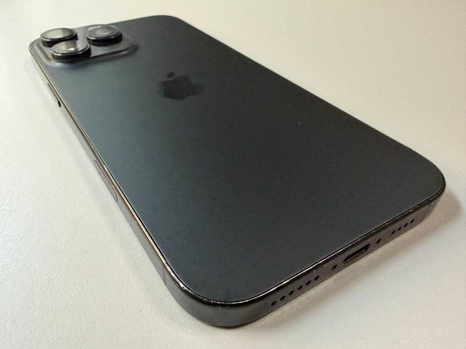  Apple / iPhone 16 Pro Max / 256 Gb / Black Titanium