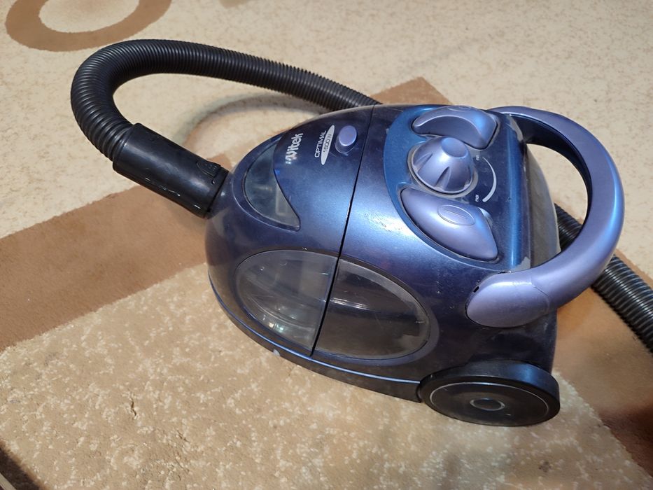 Продается пылесос VITEK OPTIMAL 1600W, б/у
