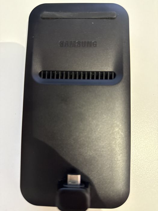 Samsung DeX Pad - Docking Station