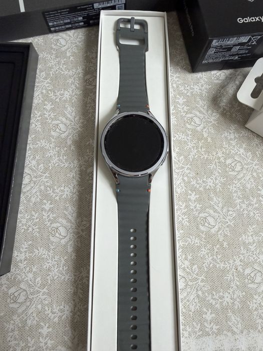 Samsung z fold 7, watch 6 classic, buds 3 pro