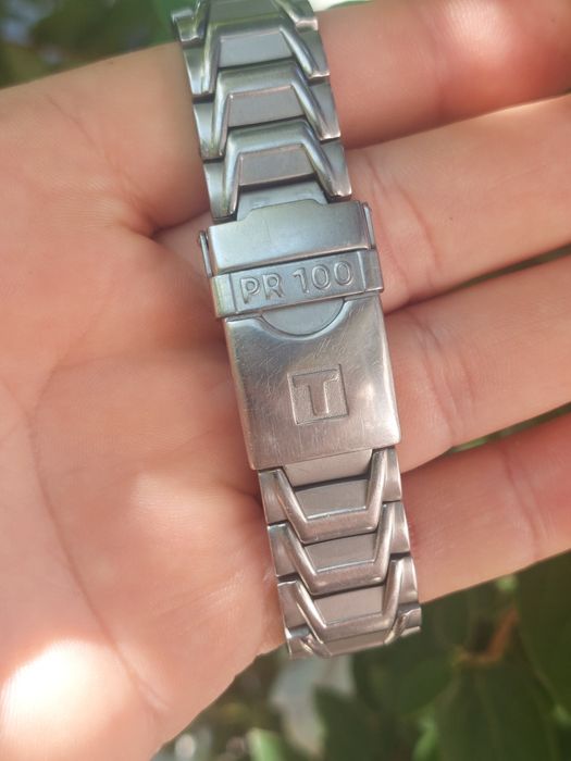 Tissot de vînzare