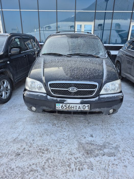 Продам авто! Kia carnival 2005.