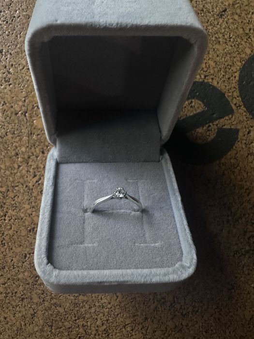 Кольцо белое золото с выращеным брилиантом