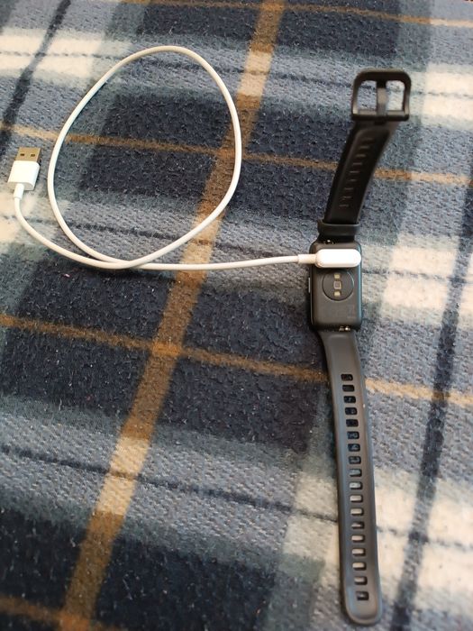 Продам Умный Браслет часы