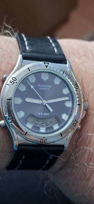 AKURIST japan ,ceas de mînă bărbătesc cu baterie.