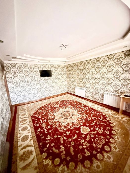 Геофизика.Продаётся 3х комнатная 77-серия.Тату Университет