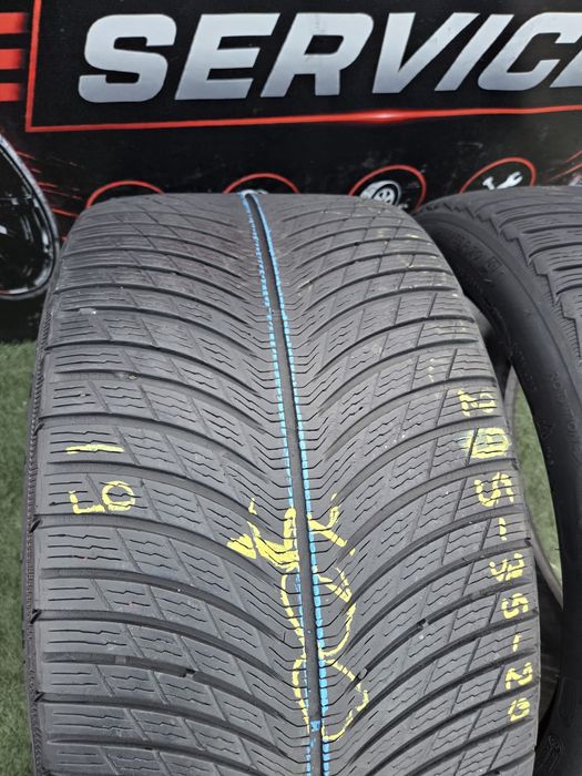295 35 20 Michelin