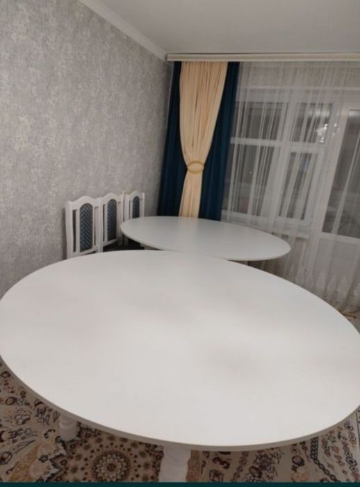 Срочно  продается стол 1.50м