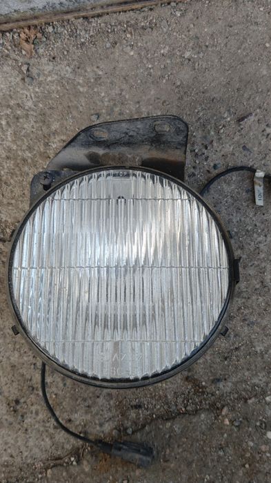 Продам противотуманку