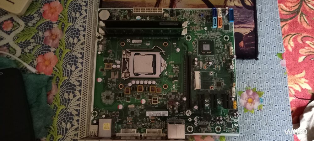 Материнка hp 1155сокет