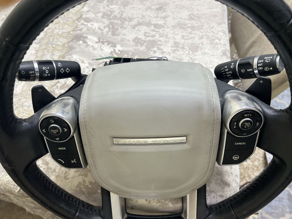Range Rover Sport yoki Vogue (2013–2017) uchun rul