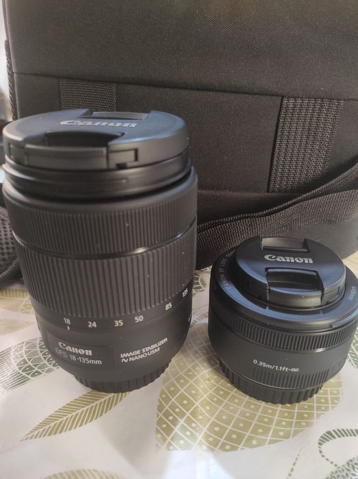 Canon EOS 850 D фотоаппарат