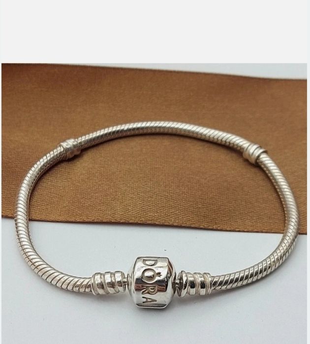 Brățară Nouă Pandora Moments Argint S925 Ale