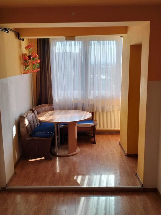 Dau în chirie garsonieră zona RFN