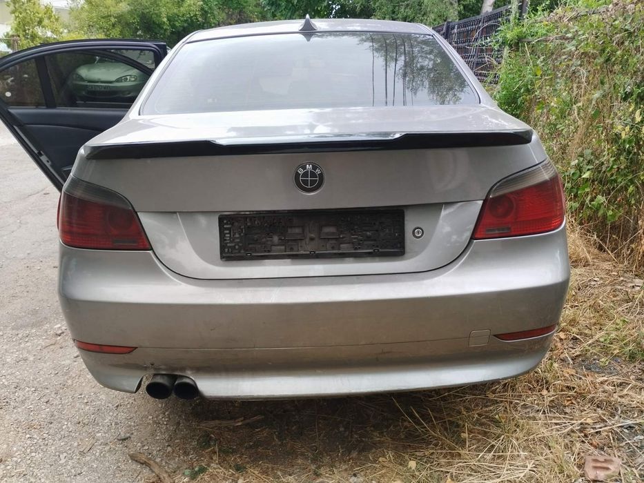 BMW e60 530d 218коня На Части